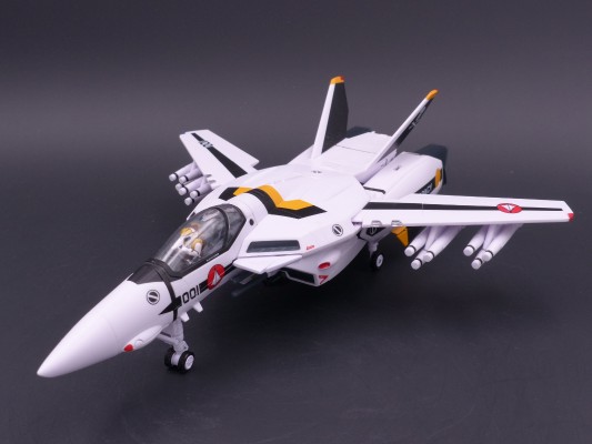 超时空要塞 可曾记得爱 VF-1S 女武神(罗伊·福卡机)