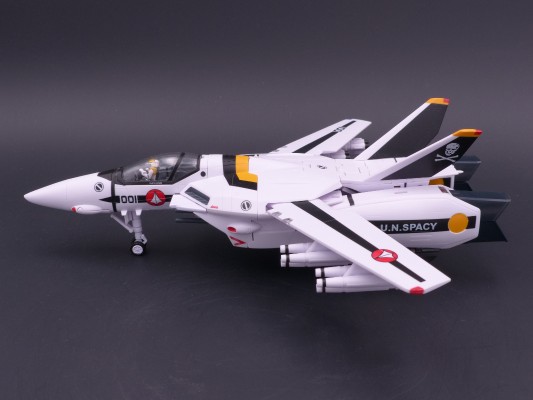 超时空要塞 可曾记得爱 VF-1S 女武神(罗伊·福卡机)