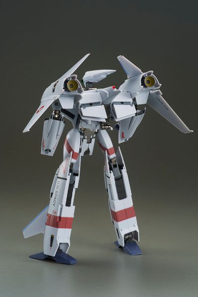 Macross Digital Mission VF-X 完全变形VF-4G 闪电III