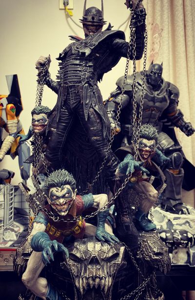 Dark Knights: The Batman Who Laughs 罗宾&蝙蝠侠  狂笑蝙蝠