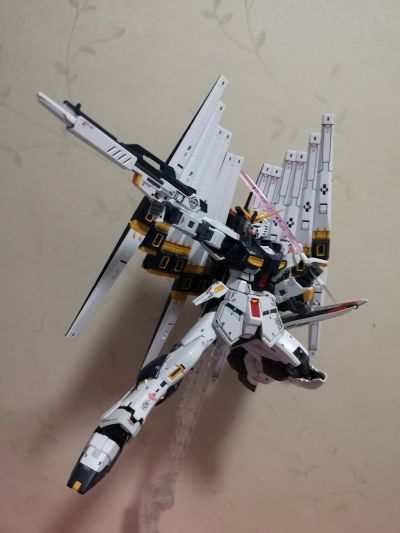 RG RX93-ν高达专用Gundam Double Fin 浮游炮 扩展包