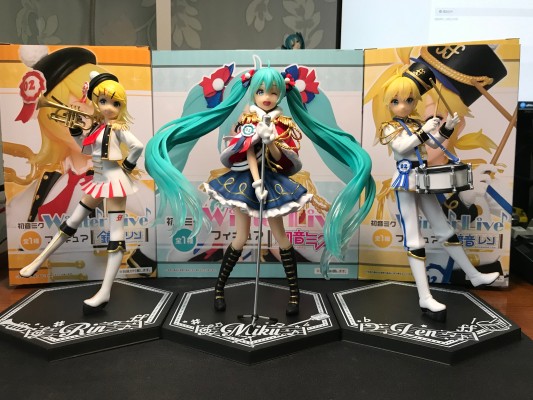 初音未来 Winter Live玩具人偶 【镜音连】