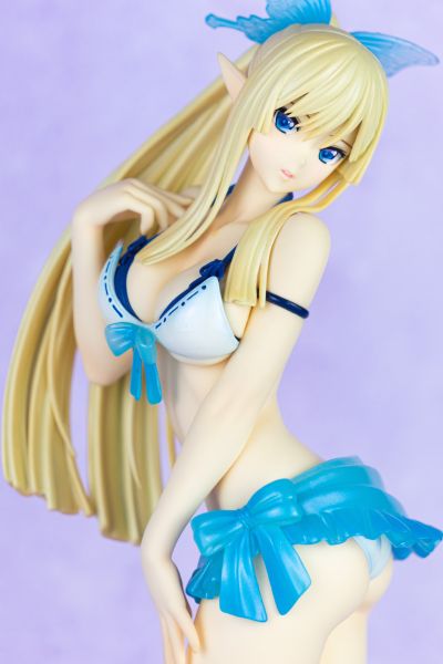 光明之响 	雾香·托瓦·阿尔玛 泳装版