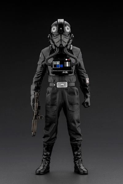 ARTFX+ 星球大战IV：新希望 钛战机驾驶员
