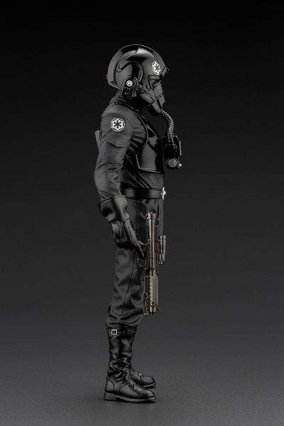 ARTFX+ 星球大战IV：新希望 钛战机驾驶员
