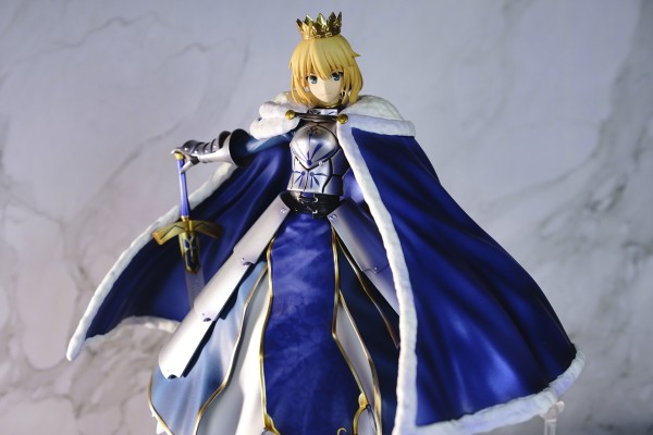 Aniplex FGO saber棉被王 豪华版