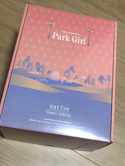 公园少女