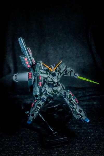 HGUC 1/144 机动战士高达UC RX-0 全装甲独角兽高达