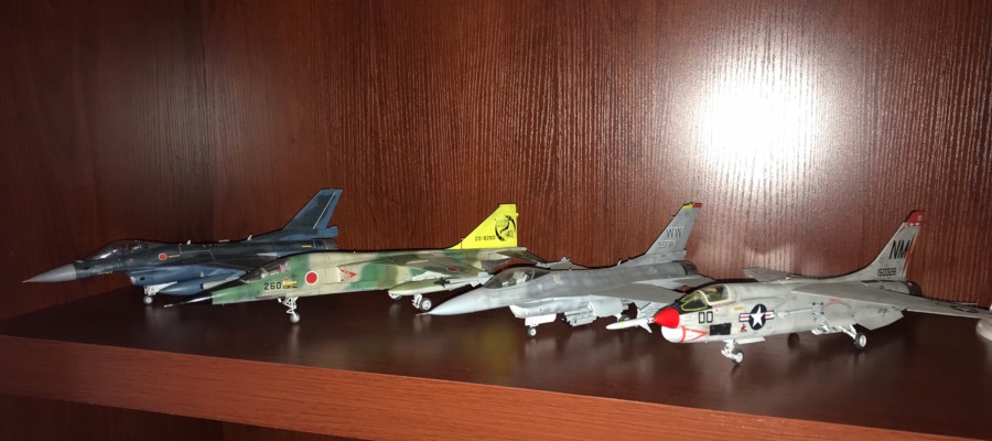 F-8E 十字军战士 舰载战斗机