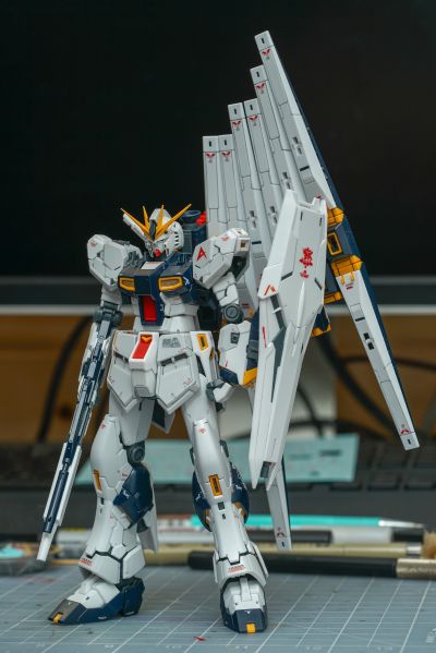 MG 	机动战士高达 逆袭的夏亚MSV   灵格斯特装型