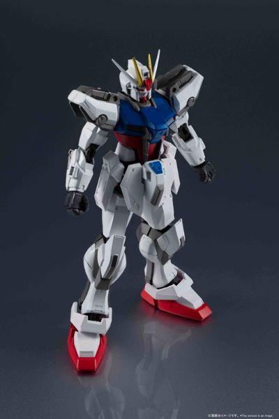 Gundam Universe 机动战士高达SEED GAT-X105 强袭高达