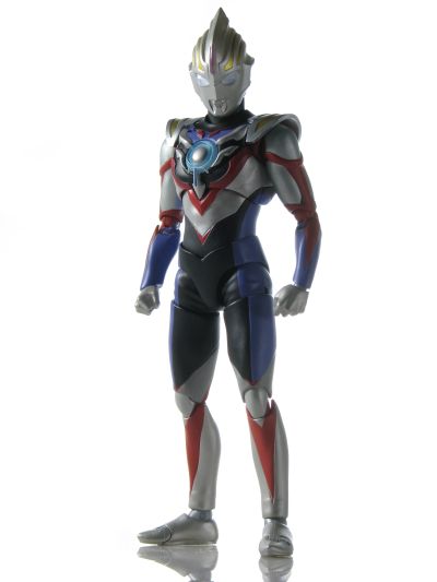 S.H.Figuarts 欧布奥特曼 欧布奥特曼 重光形态