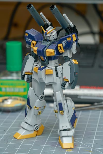 MG 	机动战士高达 逆袭的夏亚MSV   灵格斯特装型