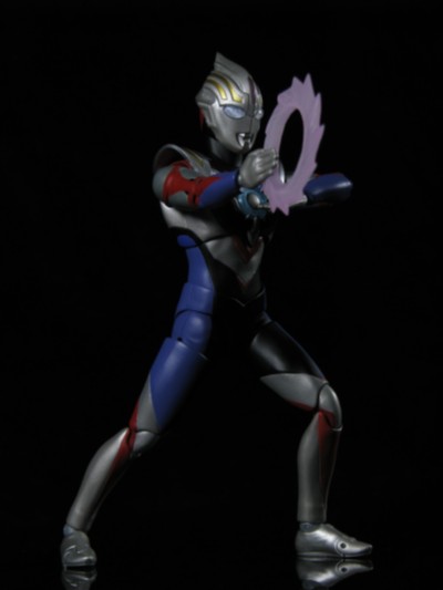 S.H.Figuarts 欧布奥特曼 欧布奥特曼 重光形态