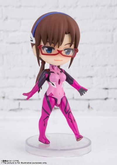 Figuarts mini 福音战士新剧场版 真希波・玛丽・伊拉丝多莉亚斯