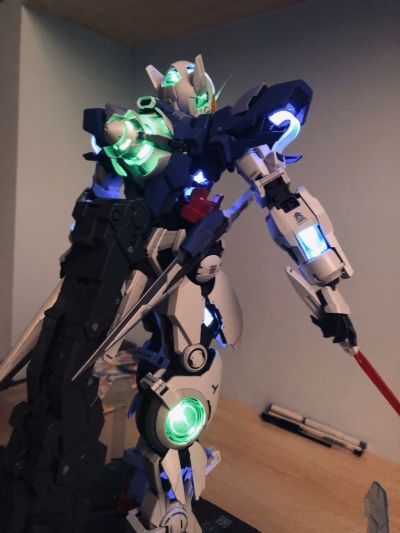 METAL BUILD 机动战士高达00 先驱者的觉醒 GNT-0000 量子型00高达