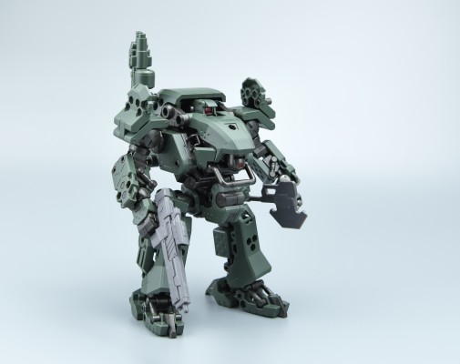 六角机牙 Bulkarm Alpha 密林战式样