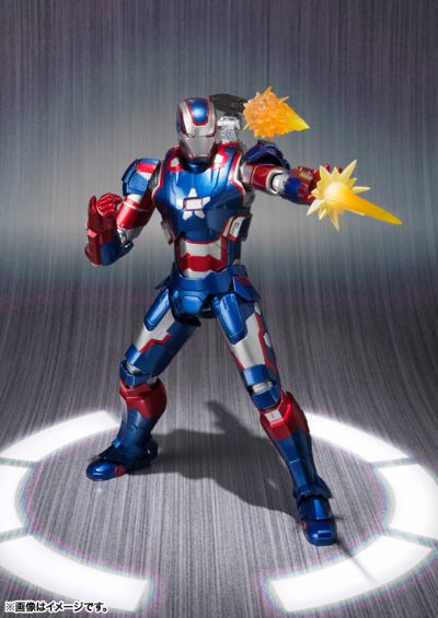 S.H.Figuarts 钢铁侠 3 钢铁爱国者