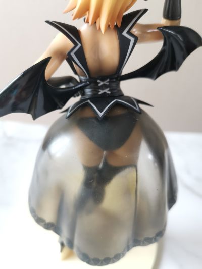 洛奇 魅魔