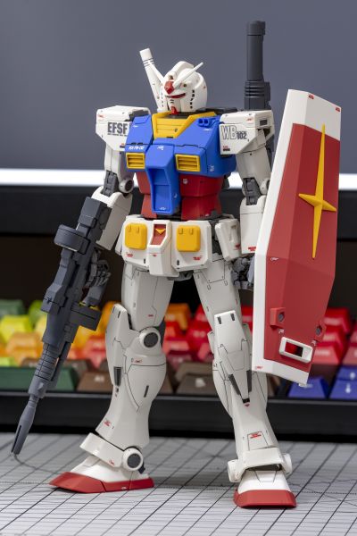 MG 1/100 机动战士高达 THE ORIGIN RX-78-2 高达