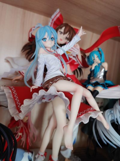 电波女与青春男 藤和艾莉欧