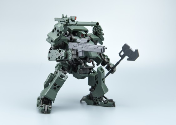 六角机牙 Bulkarm Alpha 密林战式样