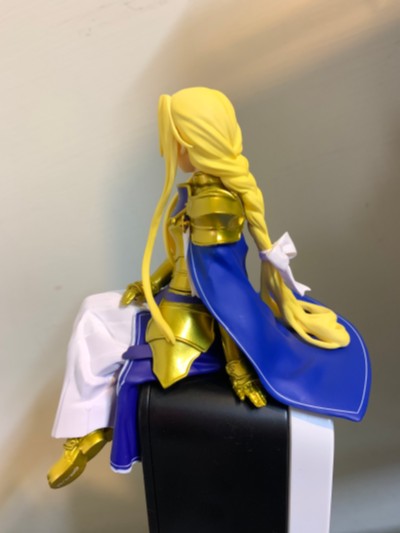 压泡面手办 刀剑神域 Alicization 	爱丽丝·滋贝鲁库