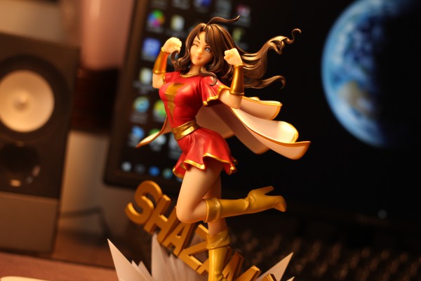 美少女雕像 正义联盟 神奇玛丽