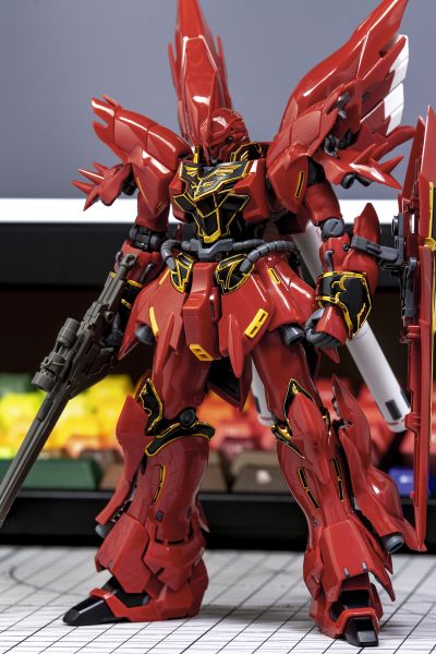 RG 1/144 机动战士高达UC  MSN-06S 新安州