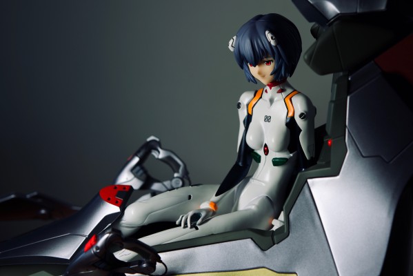 特調 綾波麗