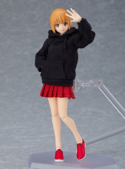 figma#478 Emily 卫衣