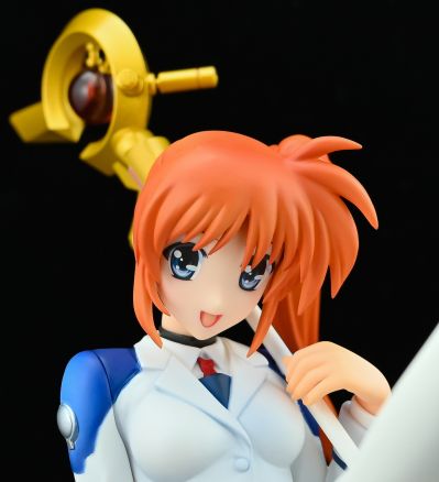 魔法少女奈叶StrikerS 高町奈叶 教導隊制服Ver.
