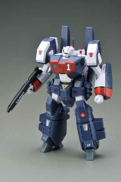 超时空要塞 VF-1J 装甲女武神(一条辉机)