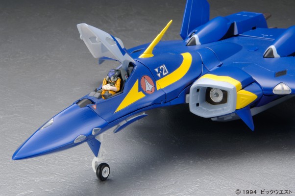 超时空要塞Plus YF-21