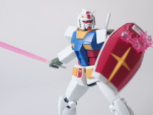 ROBOT魂＜机动战士系列＞   RX-78-2 高达 剧中版 ～最后决战样式～