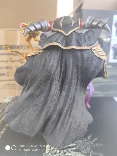 OVERLORD 	安兹·乌尔·恭