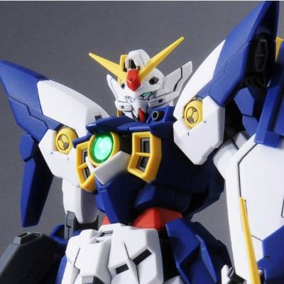 MG 1/100 高达创战者 XXXG-01Wfr/A 新生凤凰飞翼高达曙光