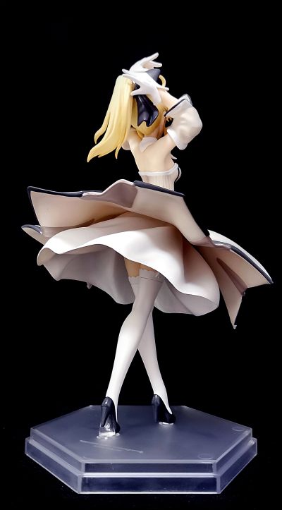 Pop Up Parade  Fate / Grand Order Saber・Lily 第二再临