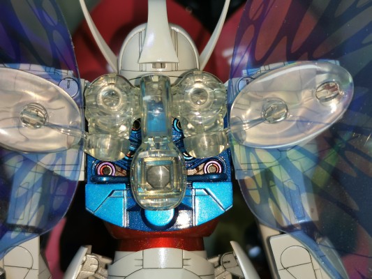 MG 1/100  ∀高达专用扩展特效件 月光蝶