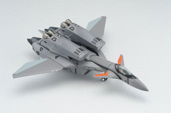 超时空要塞Plus VF-11B 雷电 with Super Pack