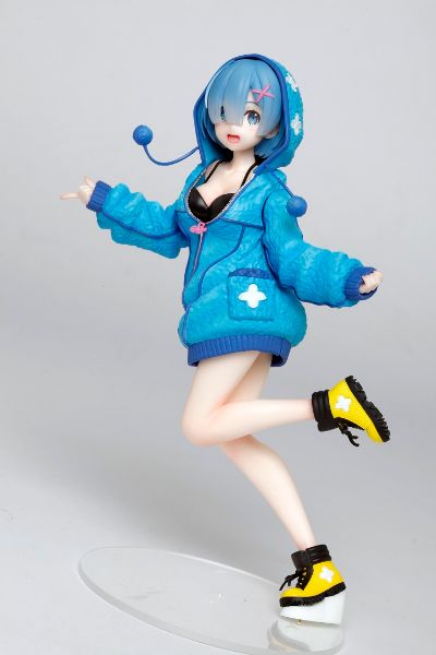 Precious Figure Re：从零开始的异世界生活 蕾姆 毛茸茸连帽衫