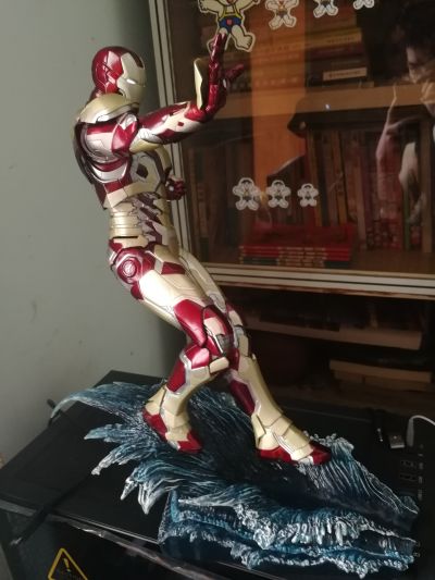 ARTFX  钢铁侠 MARK42