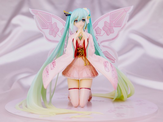 GSR 1/1 初音ミク Racing2017 Tony 晴着ver.