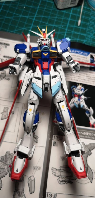 RG 机动战士高达SEED DESTINY 威力型脉冲高达