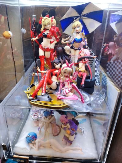 1/18 GOODSMILE RACING & TYPE-MOON RACING 2019 SPA24H 测试会Ver.