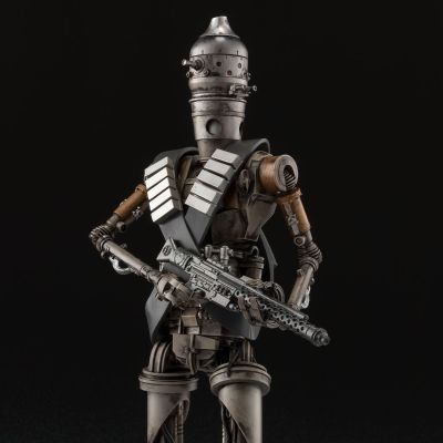 S.H.Figuarts 曼达洛人 IG-11