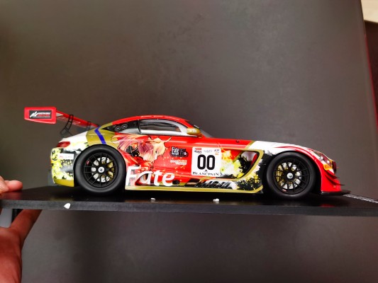 1/18 GOODSMILE RACING & TYPE-MOON RACING 2019 SPA24H 测试会Ver.