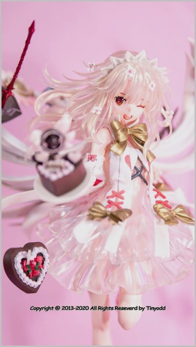 Fate/Grand Order 伊莉雅斯菲尔·冯·爱因兹贝伦 巧克力天使Ver.