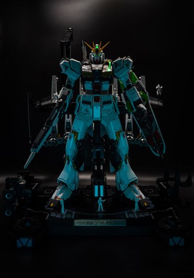解体匠機 RX 93 ν Gundam + 專用浮游炮