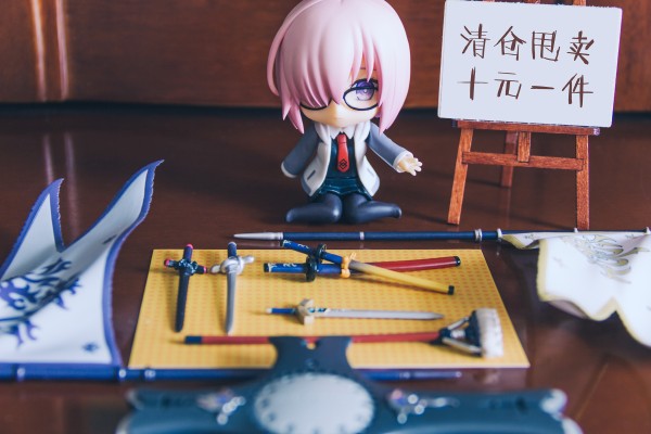 响应上级号召，带着学妹出来摆地摊